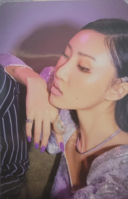 Hwasa — White Wind, Standard Version