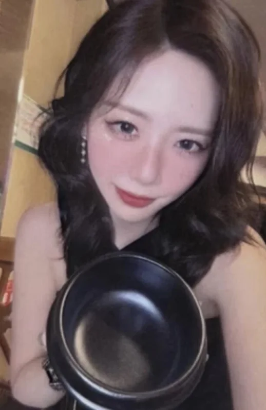 JiU — THE NIGHT BLOOM - 2026 Season's Greetings, SoundWave