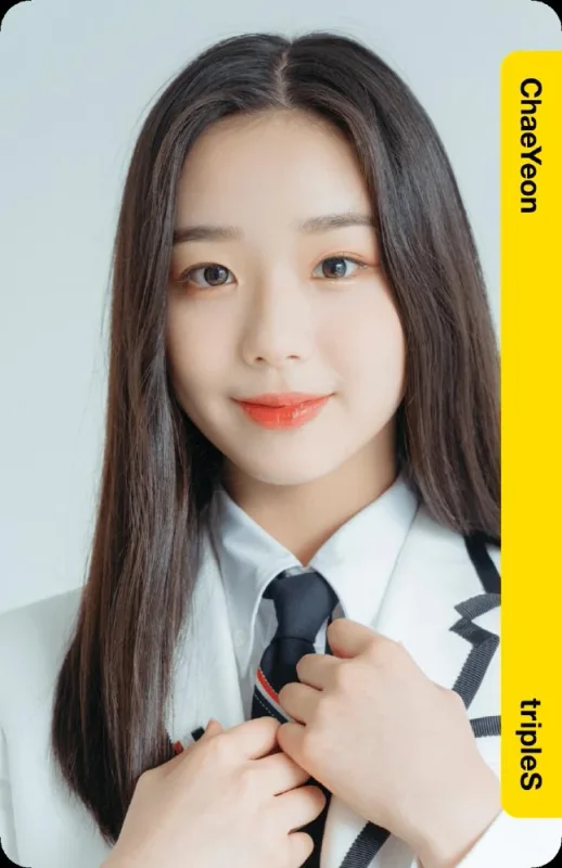 ChaeYeon — 1st ATOM01 OBJEKT, First Edition