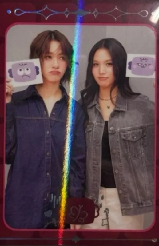 Bonnie Pattraphus, Emi Thasorn — GIRLS COLLECTIBLE RANDOM CARDS | MOOD QUEST COLLECTION, Secret
