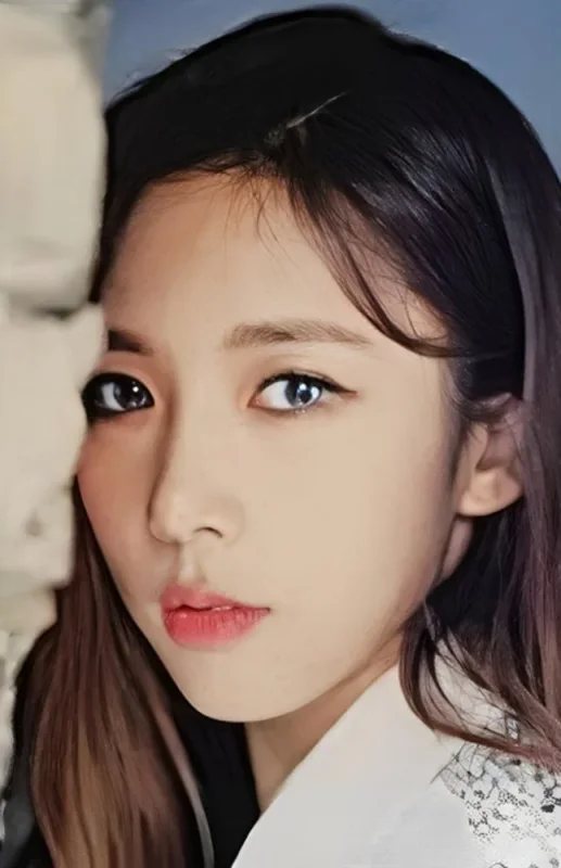 Yoohyeon — Welcome to the Dream World