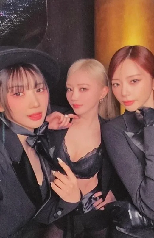 JiU, SuA, Yoohyeon — Playlist #You Are You, Lucky Draw · Whosfan