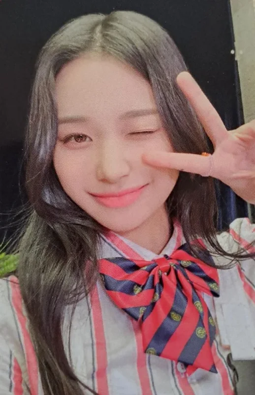 Han Jihyo — We are, Makestar