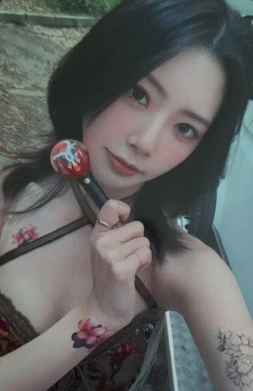 JiU — MINI LIGHT KEYRING