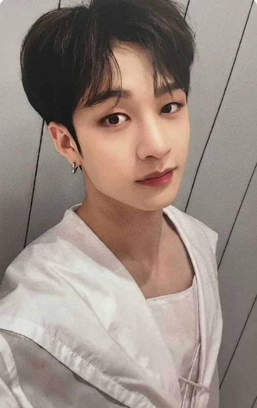 Bang Chan — Go Live, Broadcast