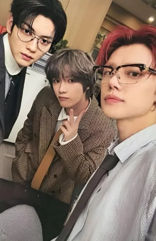 Beomgyu, Soobin, YEONJUN — TXT Bank - 2025 Season's Greetings