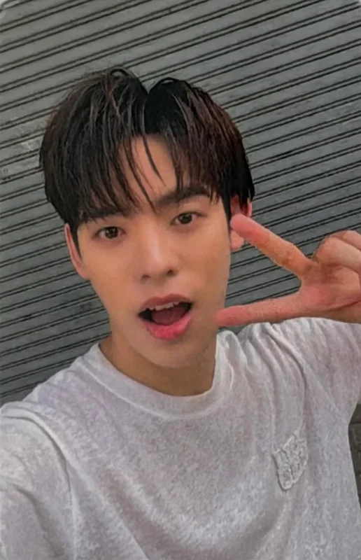 Por — DUANG WITH YOU EP 12 : RANDOM SELFIE PHOTOCARDS, B