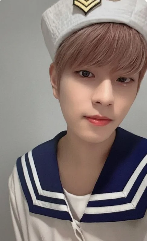 Seungmin — Go Live, Broadcast