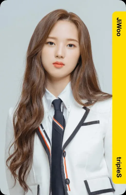JiWoo — 1st ATOM01 OBJEKT, First Edition
