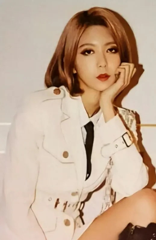 Dami — Insomnia - 1st Official Fanclub