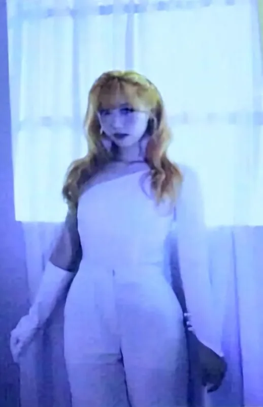 Handong — Alone In The City, Offline