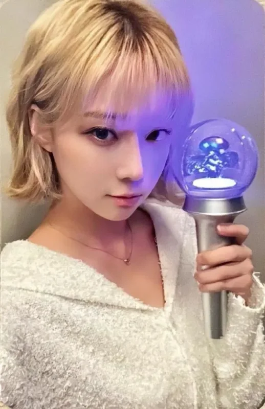 Winter — Lightstick - Fanlight, Version 1 · SMTOWN