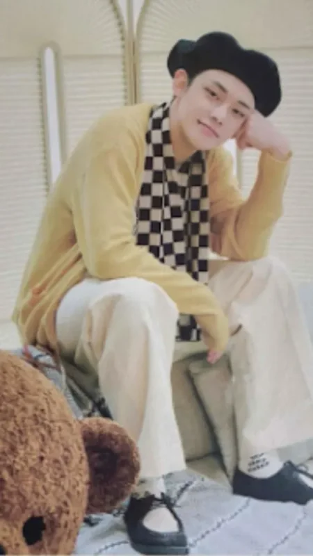 YEONJUN — 2022 Season's Greetings