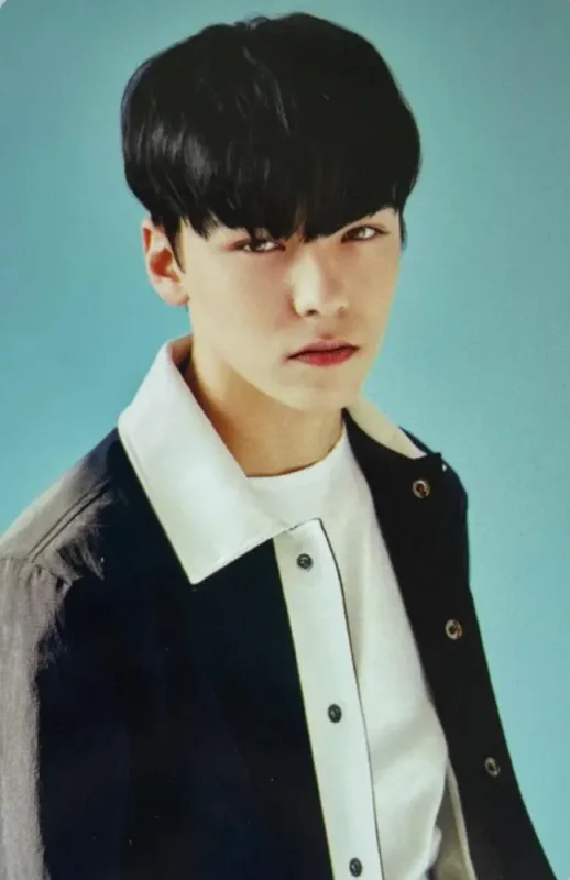 Vernon — 2nd Official Fanclub 'CARAT' Membership