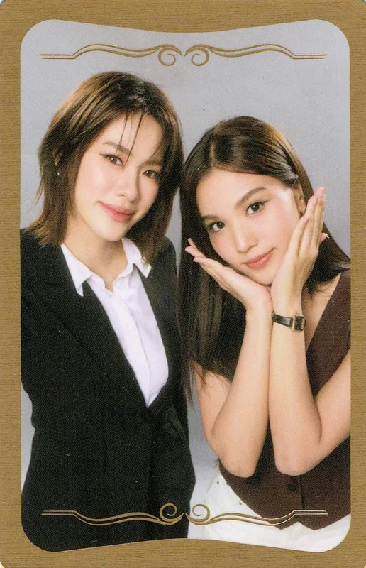 Bonnie Pattraphus, Emi Thasorn — PEACH AND ME | COLLECTIBLE CARD SET