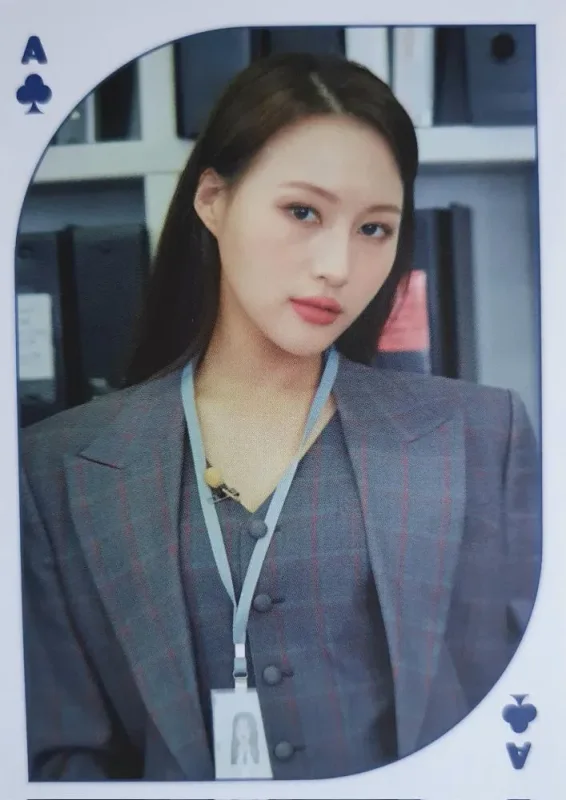 Siyeon — Dreamcatcher Mind - Photobook