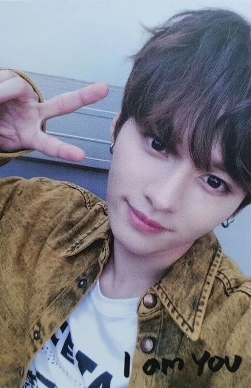 Lee Know — I Am You