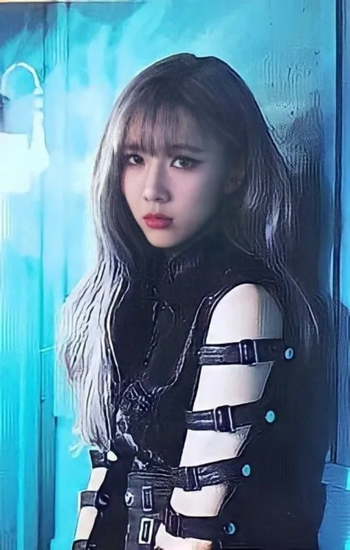 Yoohyeon — Escape the Era, Inside · Outside