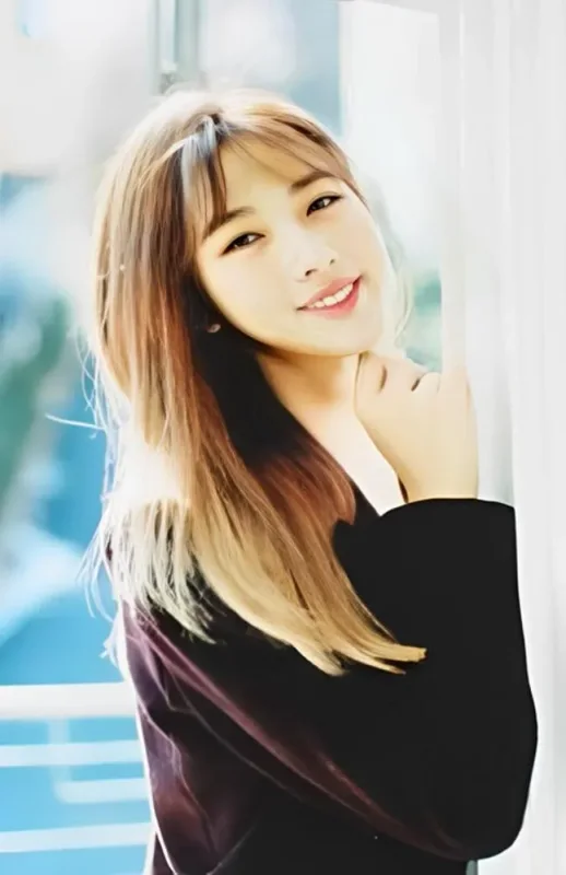 Yoohyeon — Welcome to the Dream World