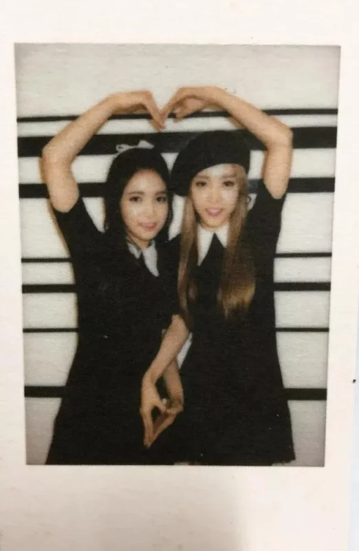 Moonbyul, Solar — Melting, Kihno Version