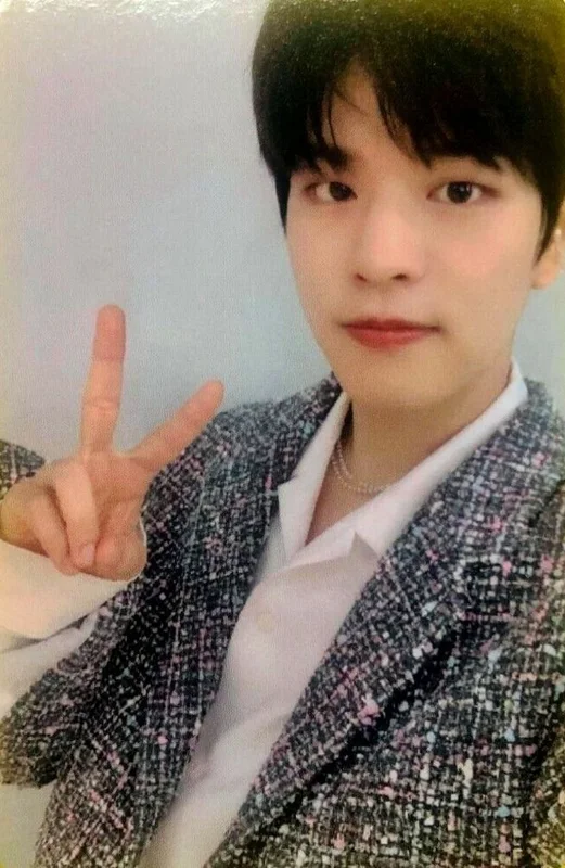Seungmin — In Life, WithFans · Yizhiyu