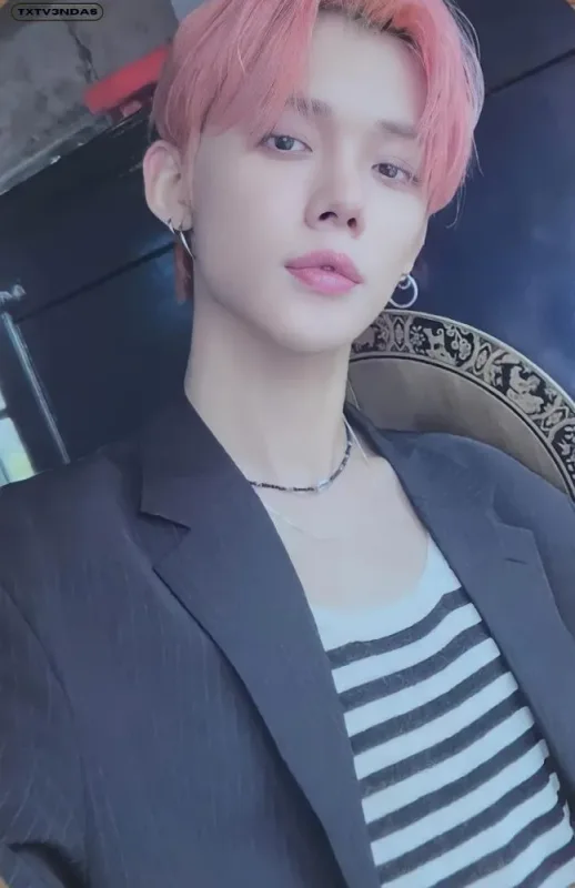 YEONJUN — NUANCE - 2024 Season's Greetings