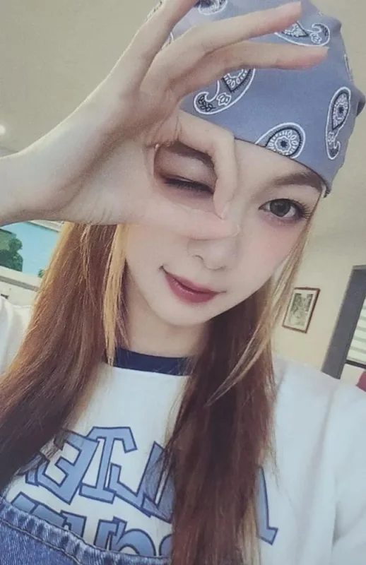 Dami — 2025 Season's Greetings, Ktown4u