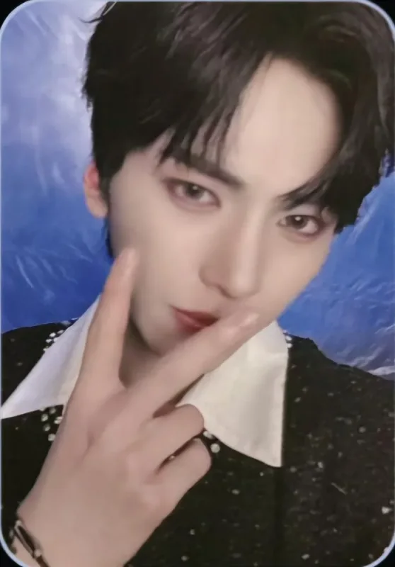 Shao Ziheng — SHINING LIGHT - First Fanmeeting