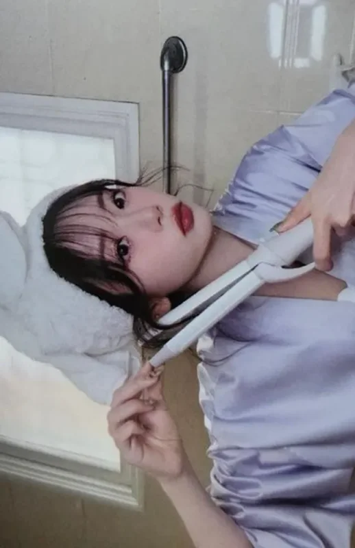 JiU — THE NIGHT BLOOM - 2026 Season's Greetings