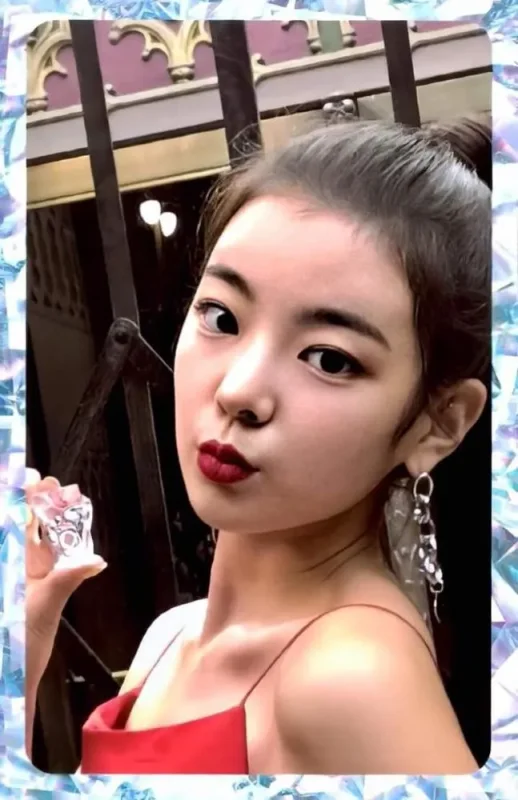 Lia — 1st Mini Album "IT'z Icy"