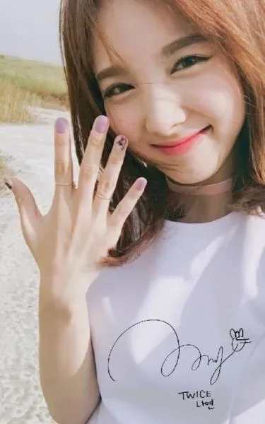 Nayeon — Twicecoaster: Lane 1