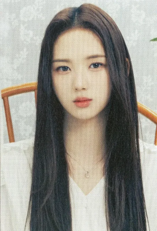 JiWoo — Structure Of Sadness, QR