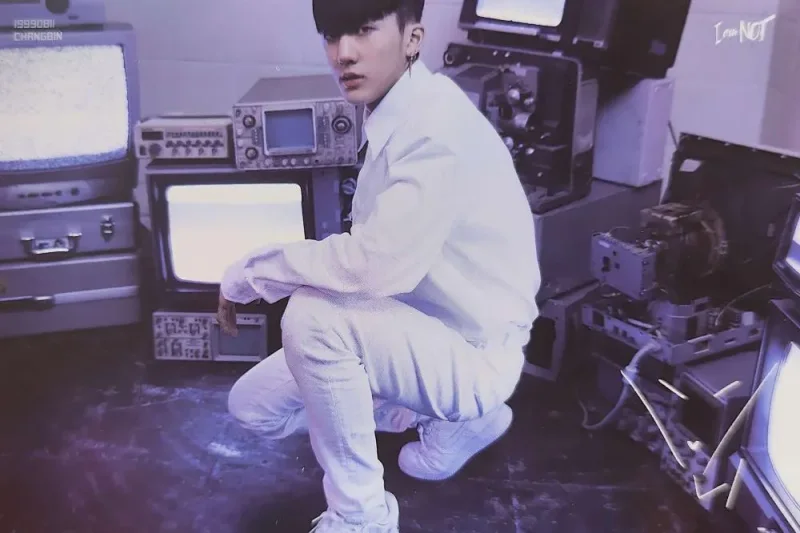Changbin — I Am Not, First Press