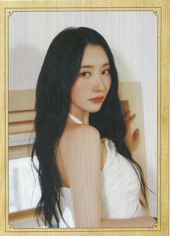 SuA — DREAMQUEST - Photobook