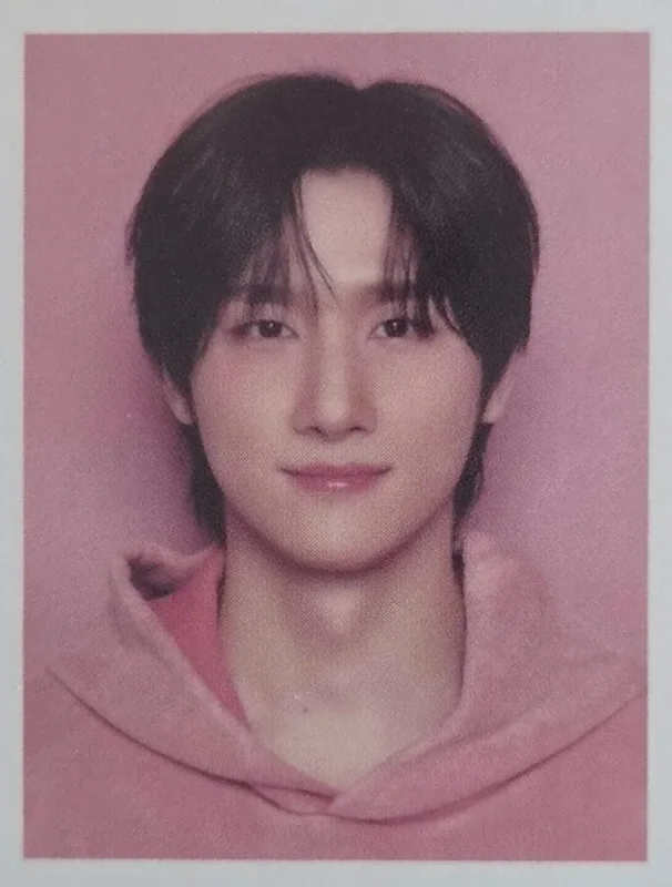 I.M — LOVE FORMULA MONBEBE - 2026 Season's Greetings
