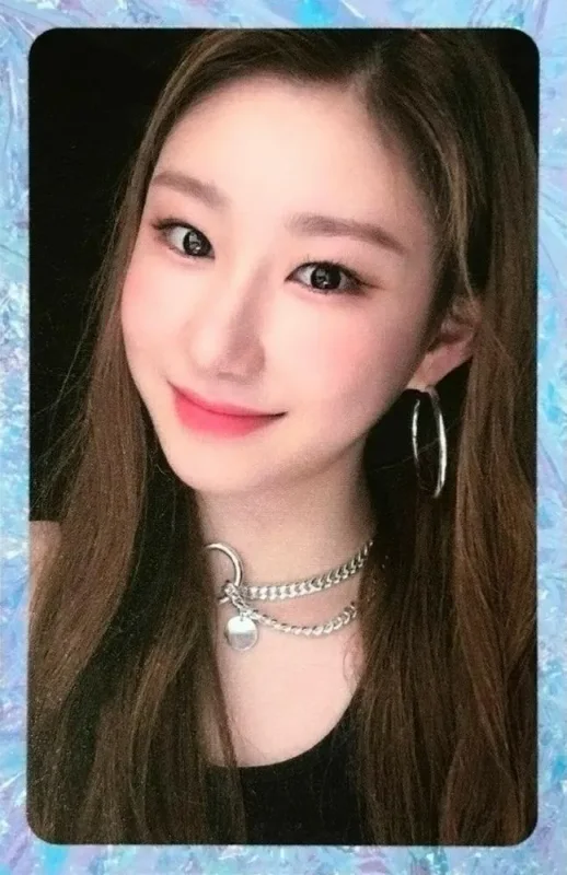 Chaeryeong — 1st Mini Album "IT'z Icy"