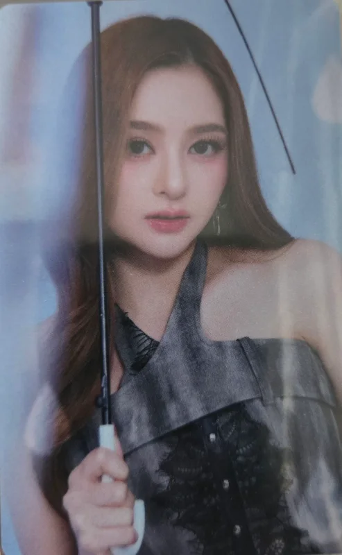 Mim Rattanawadee — ELEMENTS OF SEASONS SERIES | VIEWMIM EXCLUSIVE PHOTOCARD SET