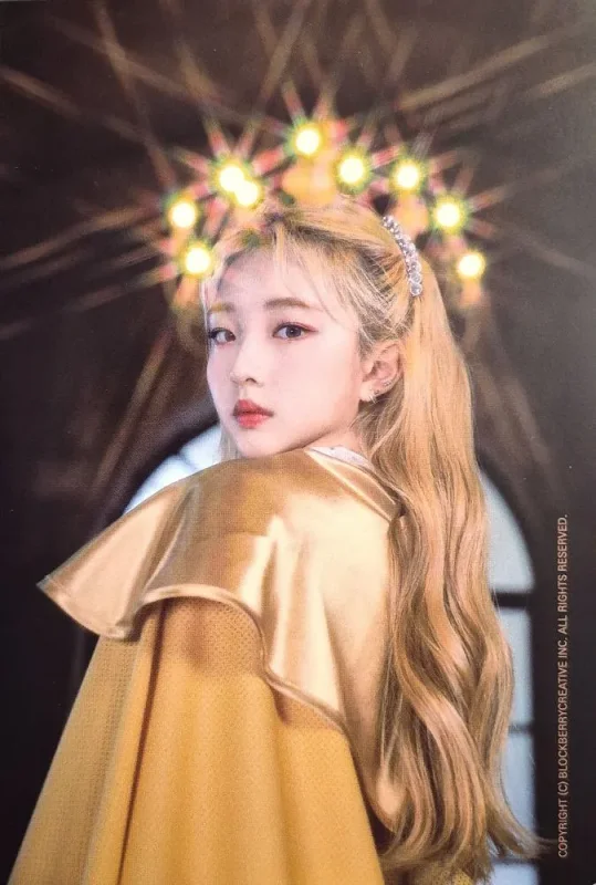 YeoJin — Lightstick