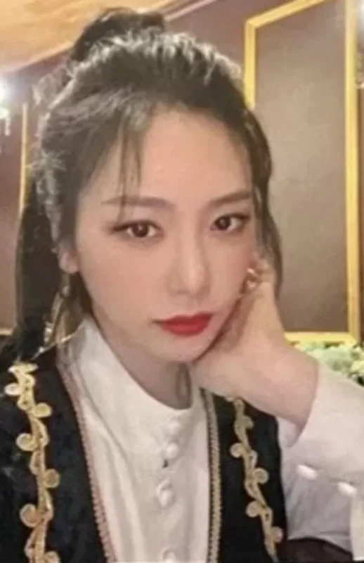 JiU — Eclipse, Tower Records