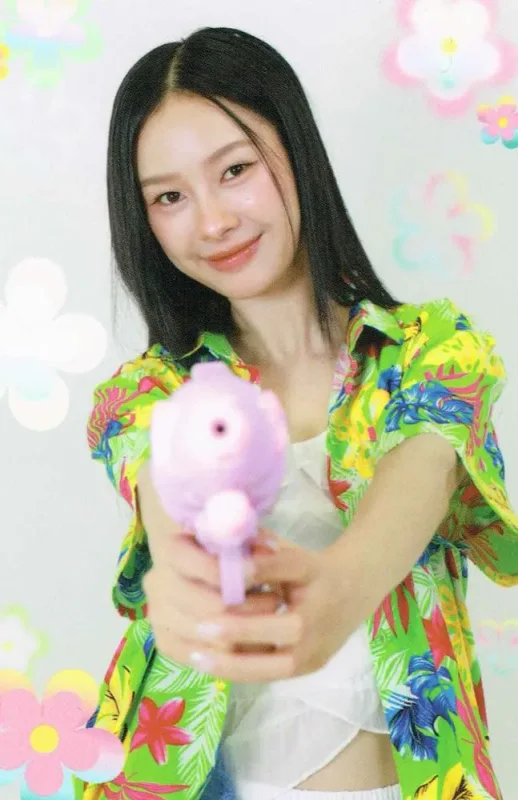 Milk Pansa — GIRLS COLLECTIBLE RANDOM CARD | SONGKRAN COLLECTION