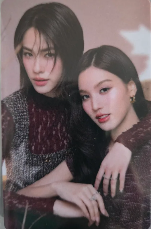 Bonnie Pattraphus, Emi Thasorn — ELEMENTS OF SEASONS SERIES | EXCLUSIVE PHOTOCARD SET
