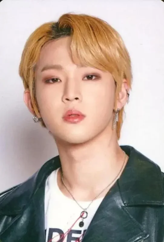 Lee Do — ONEUS JAPAN OFFICIAL GOODS - ONLINE SALE