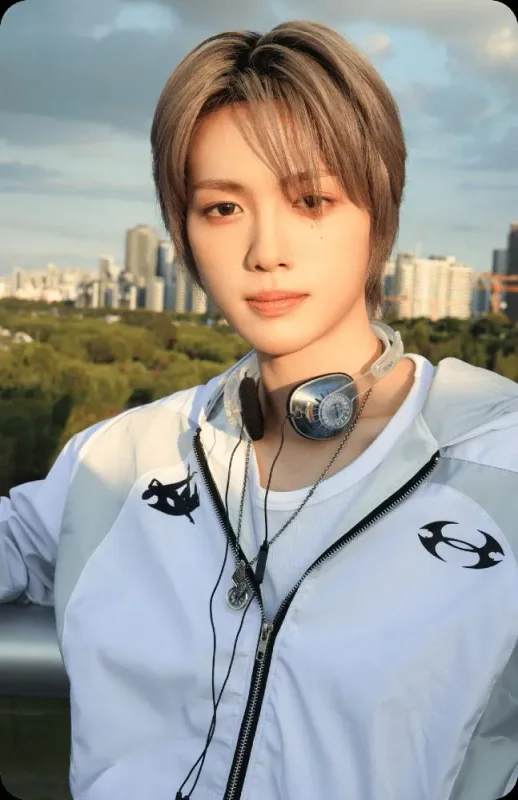 SeongJun — yesweare X Bunjang, 213