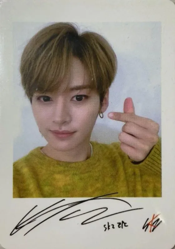 Lee Know — 1st Membership