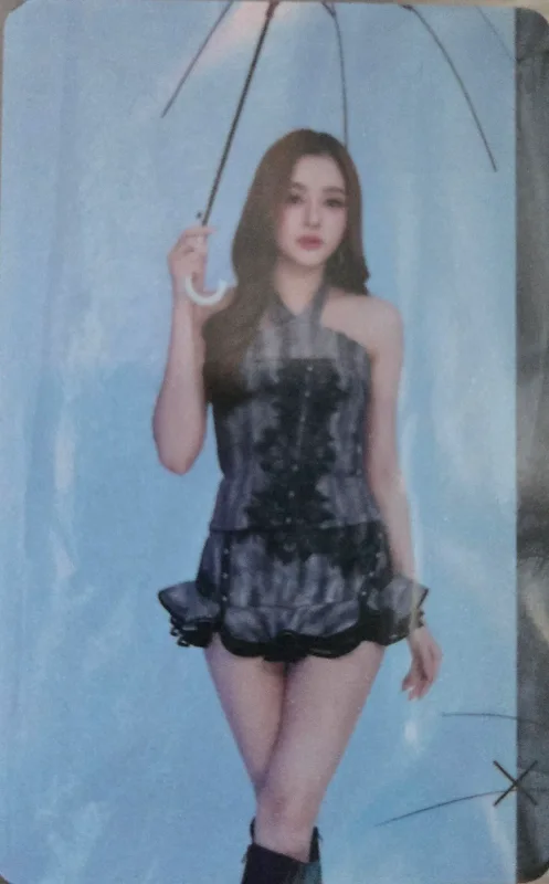 Mim Rattanawadee — ELEMENTS OF SEASONS SERIES | VIEWMIM EXCLUSIVE PHOTOCARD SET