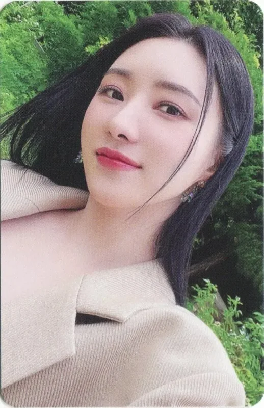 SuA — DREAMQUEST - Photobook, Makestar