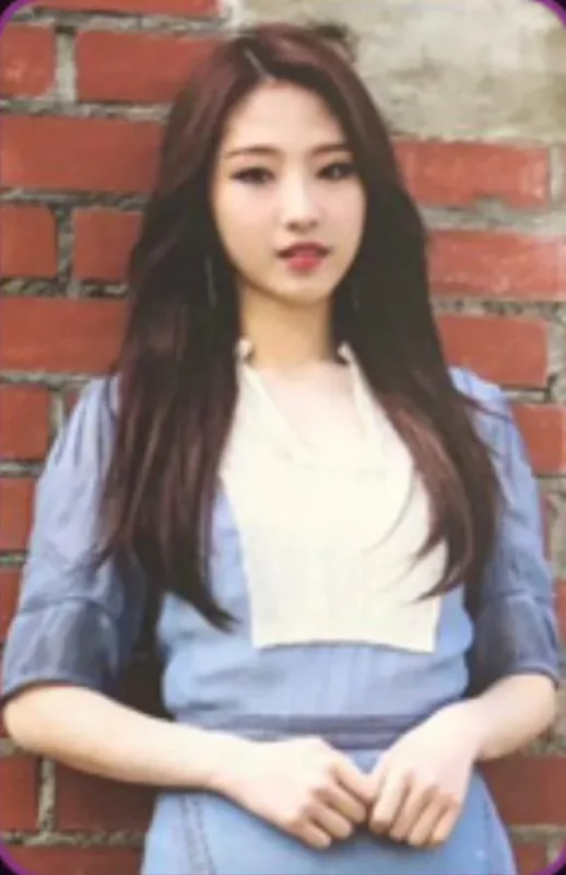 HaSeul — Love & Evil, Standard