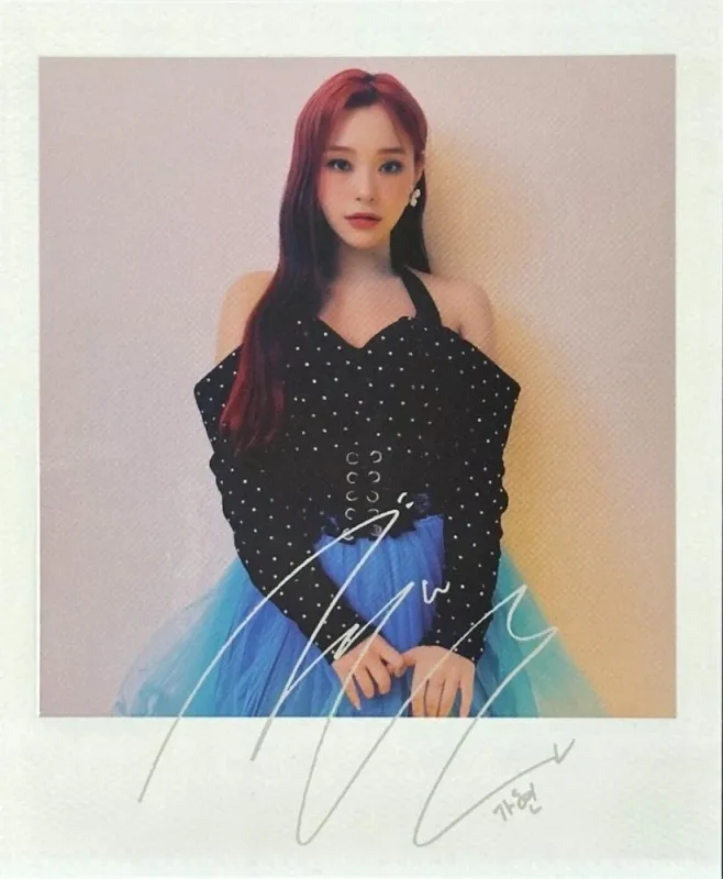 Seoyul — Mysterious Mansion - Photobook