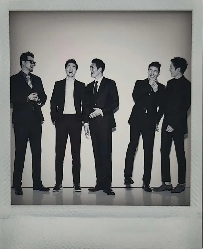 Danny Ahn, Kim Taewoo, Park Joon-hyung, Son Hoyoung, Yoon Kyesang — Chapter 8, Standard