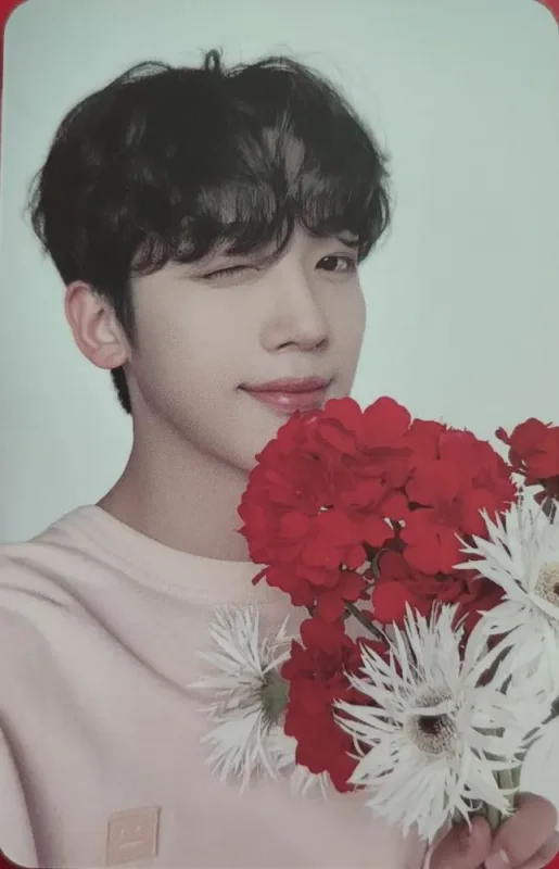 Kim Yo Han — Bloom Blossom - 2023 Season's Greetings